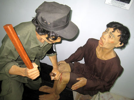 Những địa danh đ&aacute;ng sợ n&ecirc;n kh&aacute;m ph&aacute; ở Việt Nam